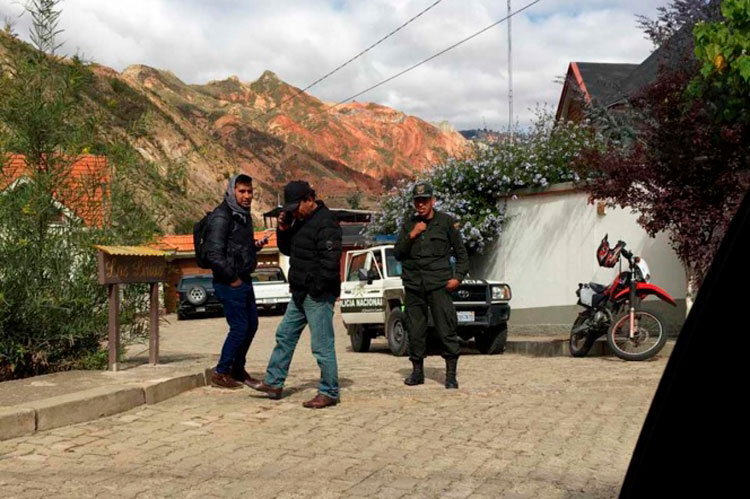 personal-de-seguridad-bolivianos.jpg