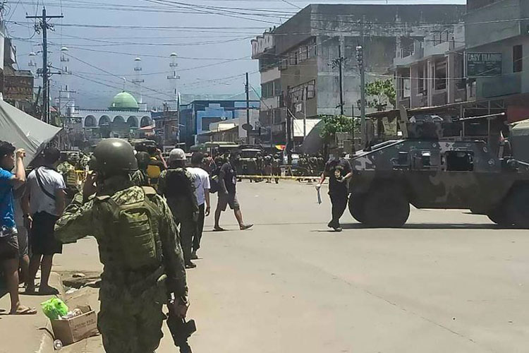 bombas-en-el-sur-de-filipinas.jpg