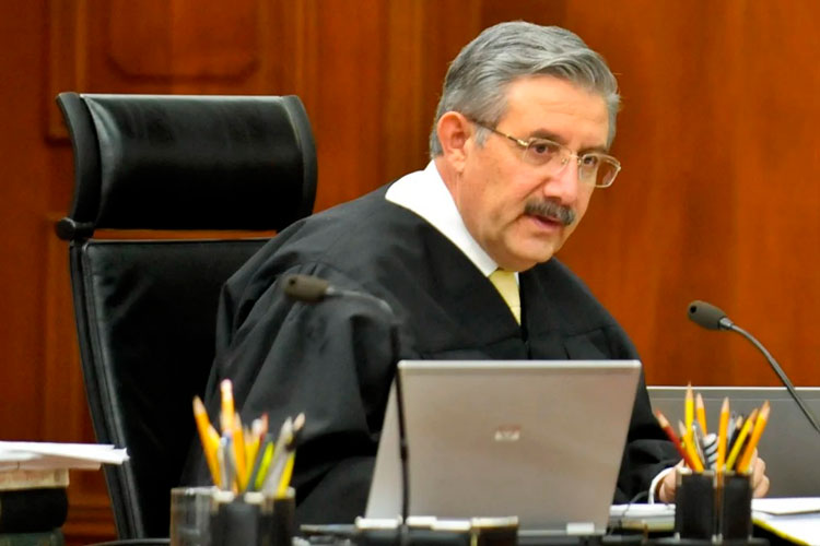 luis-maria-aguilar.jpg