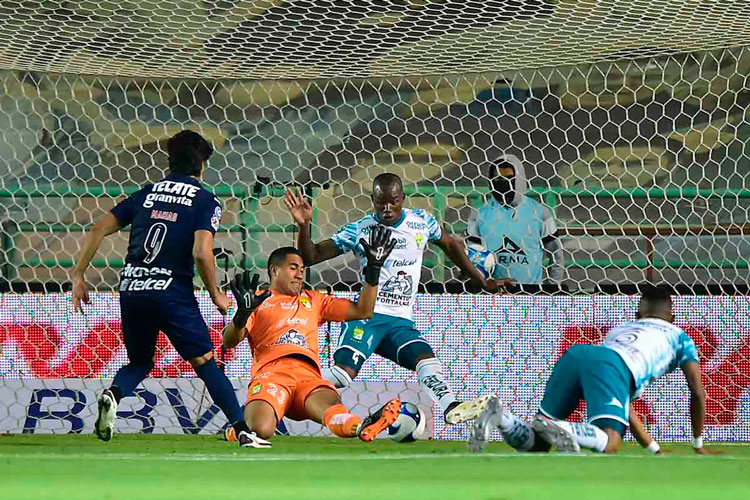 chivas-2.jpg