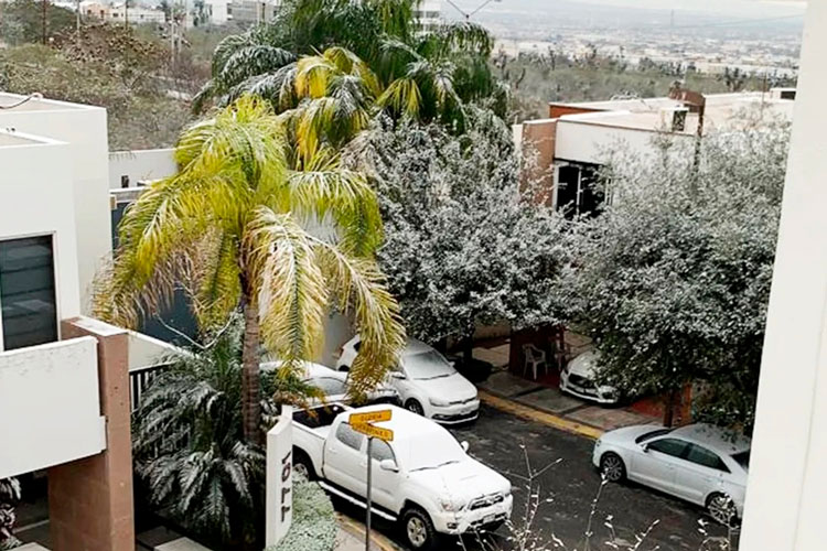 nieva-en-monterrey-apagon.jpg