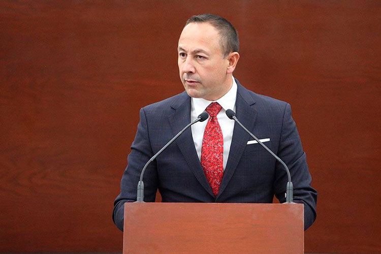 edgardo-hernandez.jpg