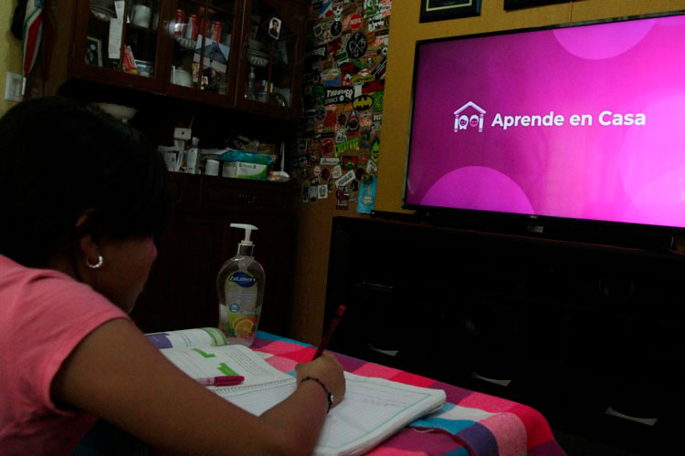 aprende-en-casa-clase-online.jpg