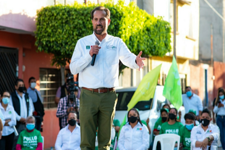 leonel-Serrato-4.jpg