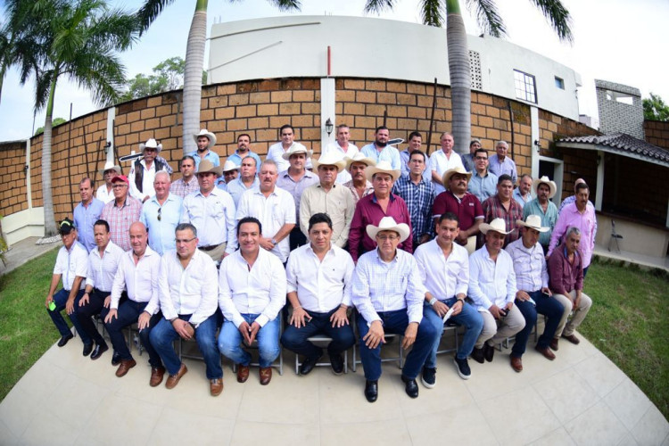 ricardo-ganaderos-1.jpg