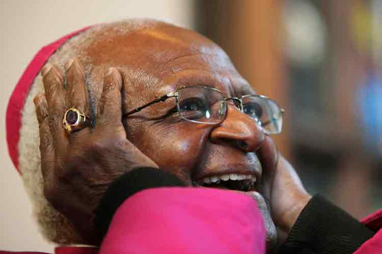 Desmond-Tutu-2.jpg
