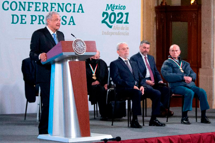 amlo-1-4.jpg