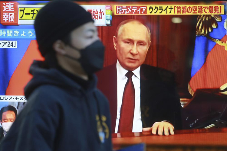 vladirmir-putin-en-television-china.jpg