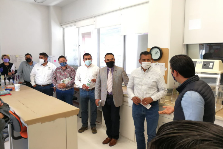 laboratorio-agropecuario.jpg