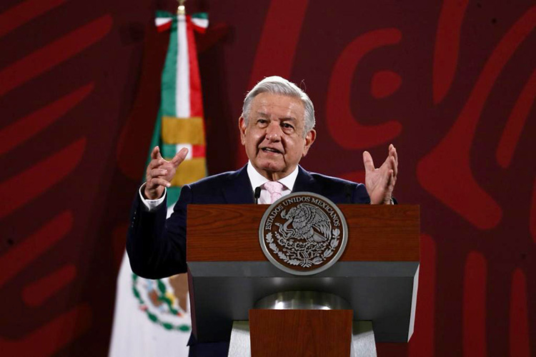 amlo-periodistas.jpg
