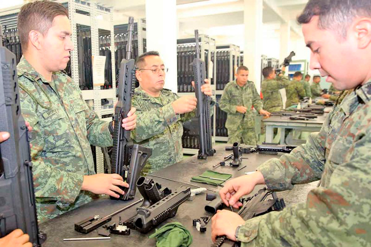militares-equipamiento.jpg