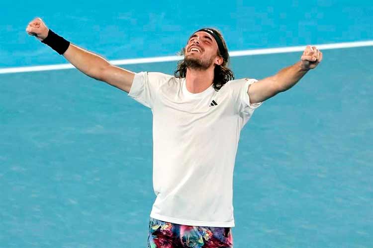stefanos-Tsitsipas-.jpg