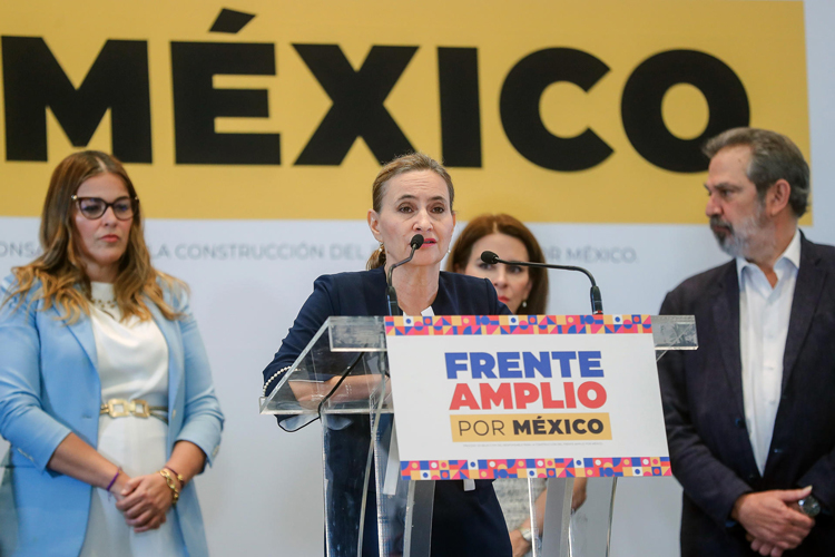 Patricia-McCarthy-Caballero-2.jpg