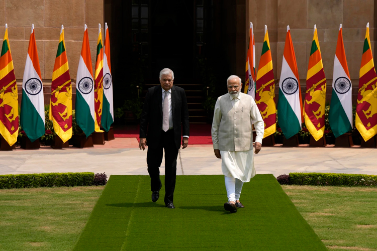 narendra-modi-y-ranil-wickremesinghe.jpg