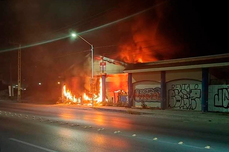incendio-en-bodega.jpg
