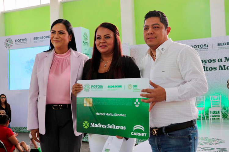 adriana-lozano-y-ricardo-gallardo.jpg