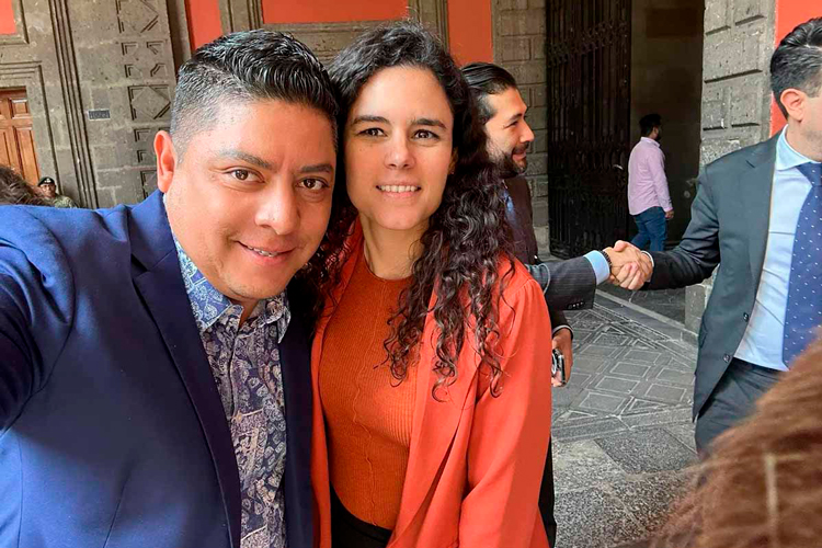 ricardo-gallardo-y-luisa-alcalde.jpg