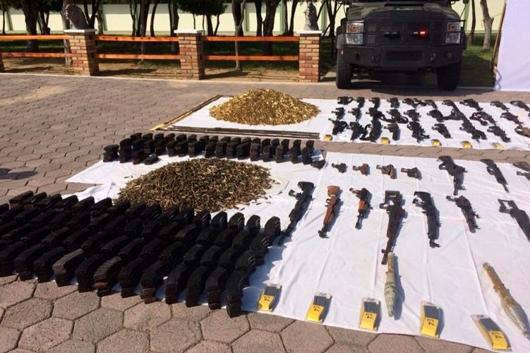 armas.jpg