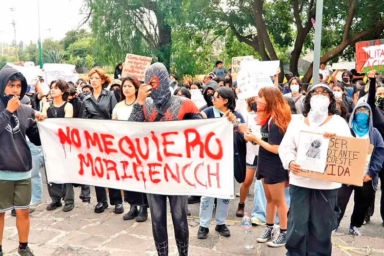 estudiantes-del-cch.jpg