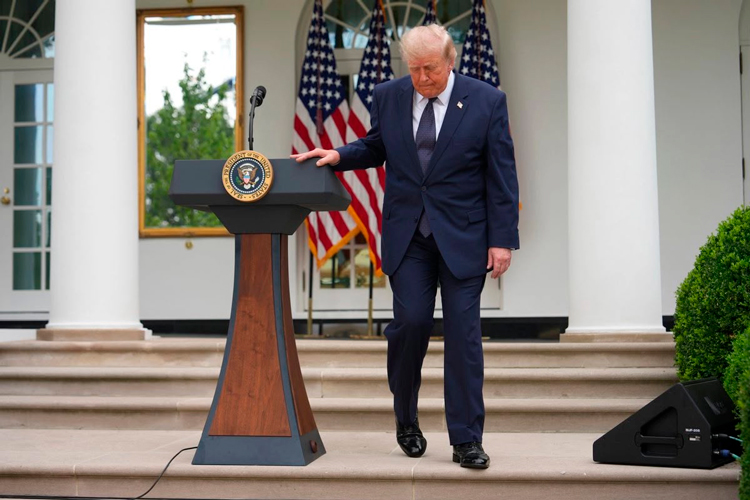 2TRUMP.jpg