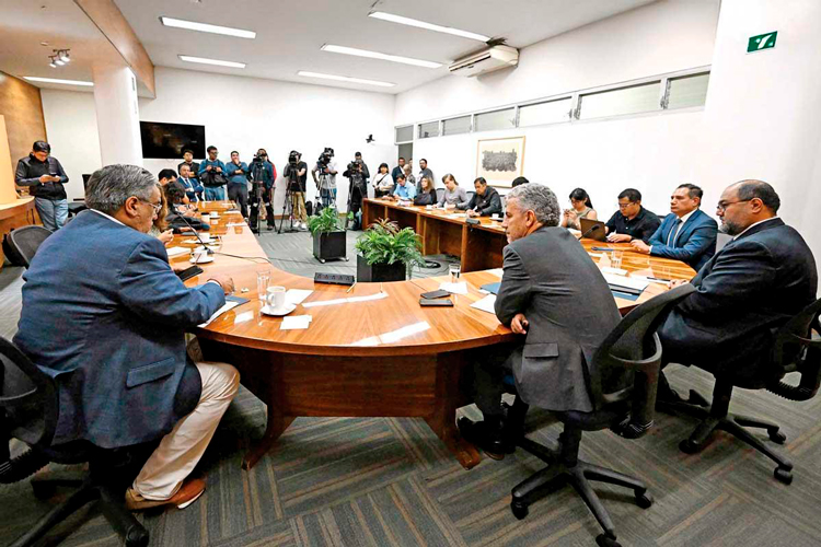 unam-1.jpg