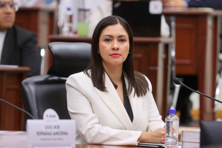 blanca-cruz.jpg