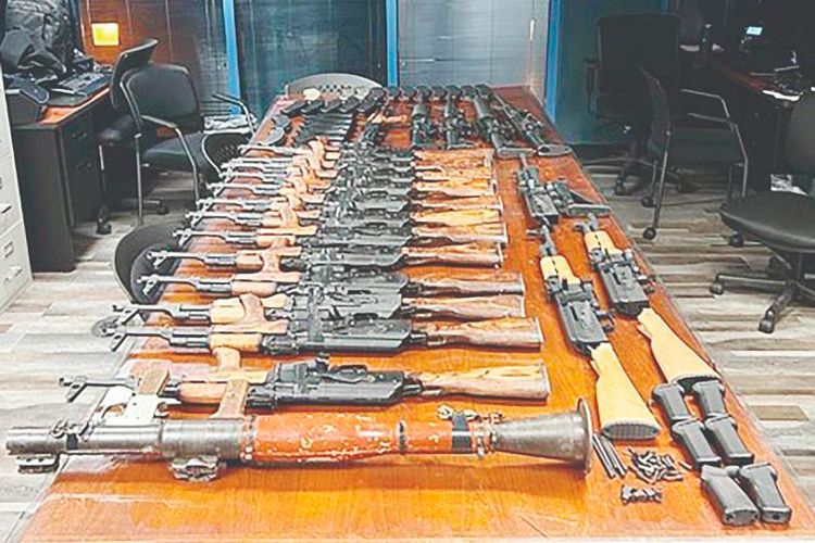 armas.jpg