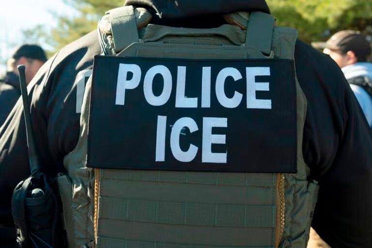 police-ice.jpg